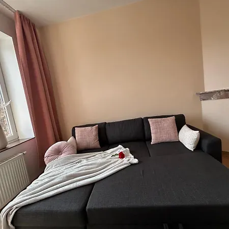 Romantique A Liege, Et Salon Climatises, Sdb Privee, Kitchenette, 2e Etage リエージュ