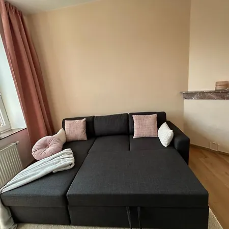 ゲストハウス Romantique A Liege, Et Salon Climatises, Sdb Privee, Kitchenette, 2e Etage リエージュ
