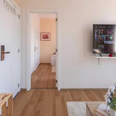 Romantique A Liege, Et Salon Climatises, Sdb Privee, Kitchenette, 2e Etage